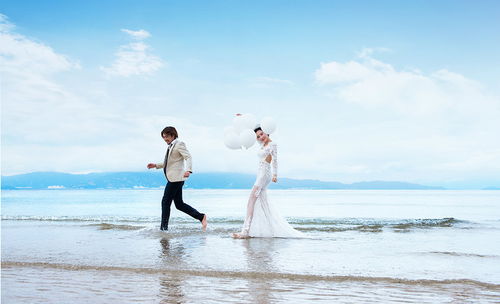 拍婚紗照如何選擇內(nèi)衣與婚紗完美搭配——薇薇攝影專業(yè)指南