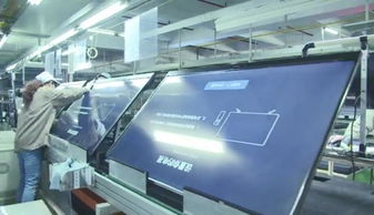 車間舞臺上的自信光芒——薇薇攝影捕捉下的“六親不認”步伐