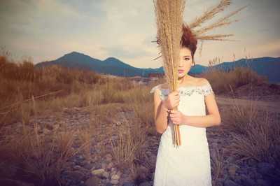 愛葦 薇薇新娘周sir鏡頭下的人像藝術