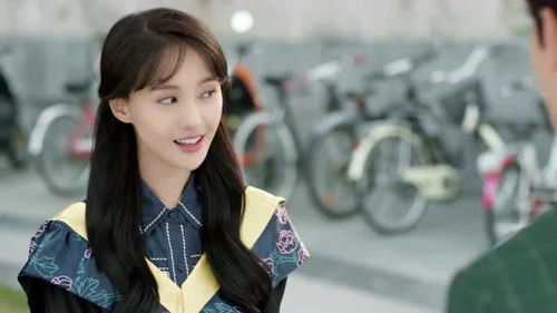 藏在樹后的男主角 當大神顏值干擾了畢業照C位